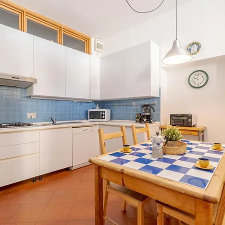 Casa Platone